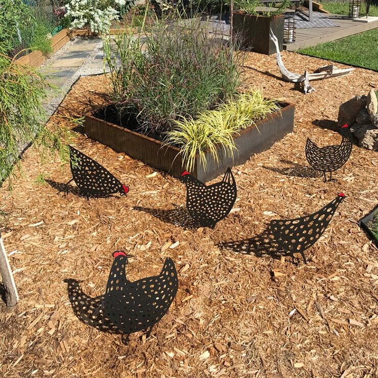 Chicken Art (Garden) Steel Material